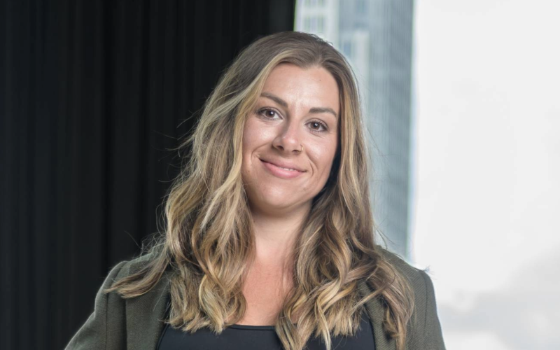 Pictured: Janelle Jones, RN, 2025 Vogt Invention & Innovation Awards Recipient