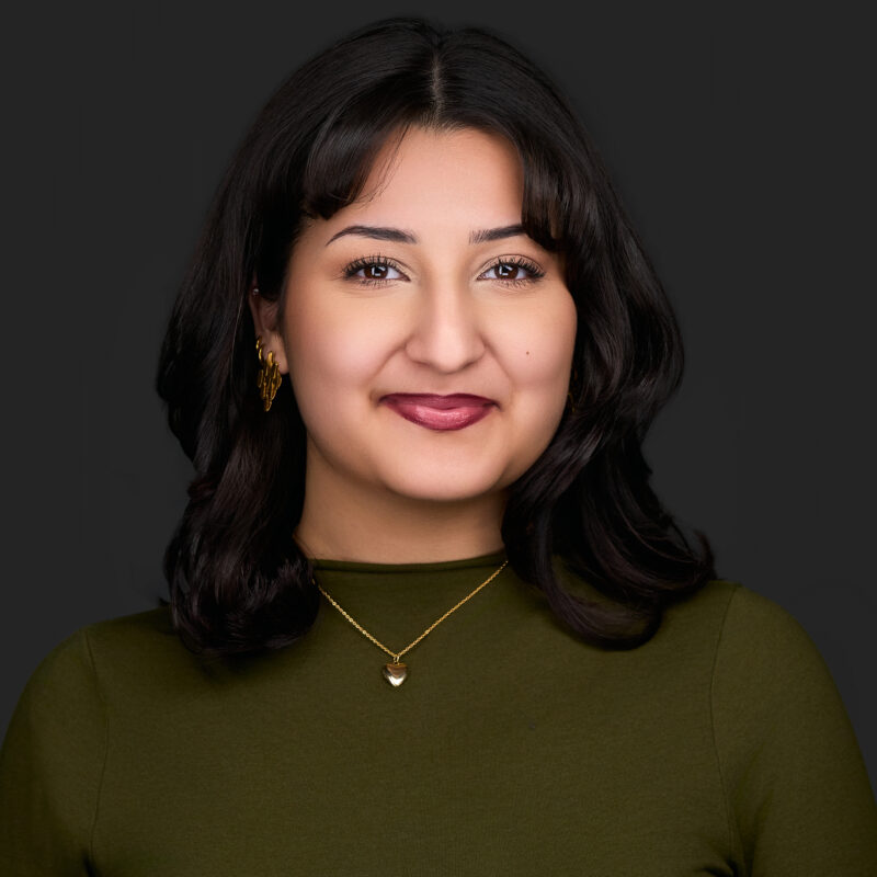 Selina Jadallah, Gifts Associate. Color headshot.